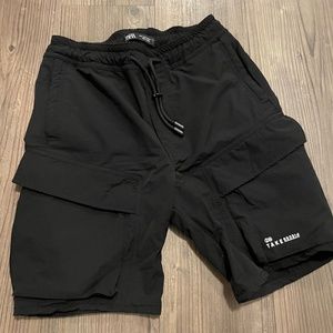 Zara Dwnr Shorts